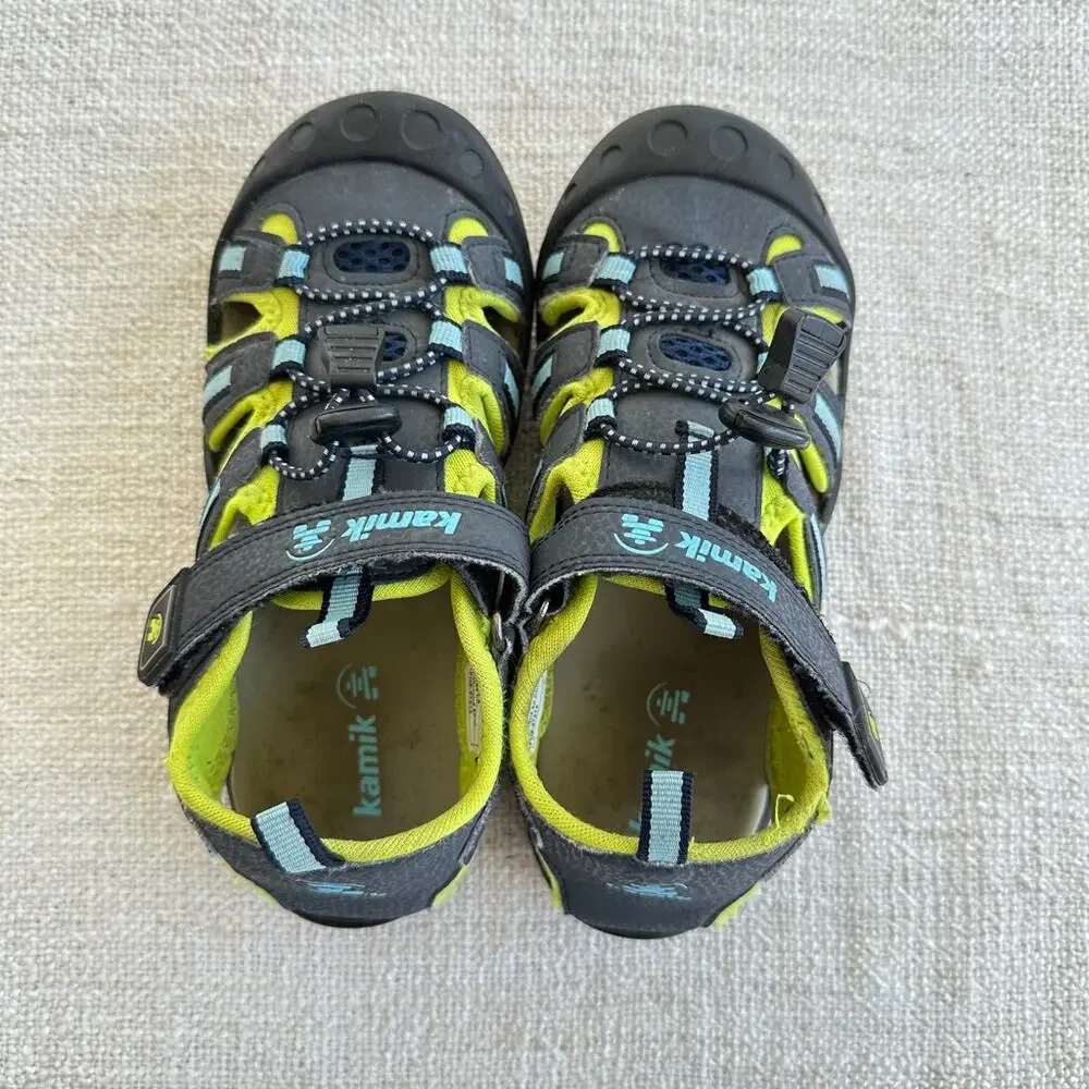Kamik boy sandals